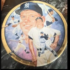 NY Yankees Mickey Mantle Numbered Plate Hamilton Collection 23K Gold
1992 NIB
